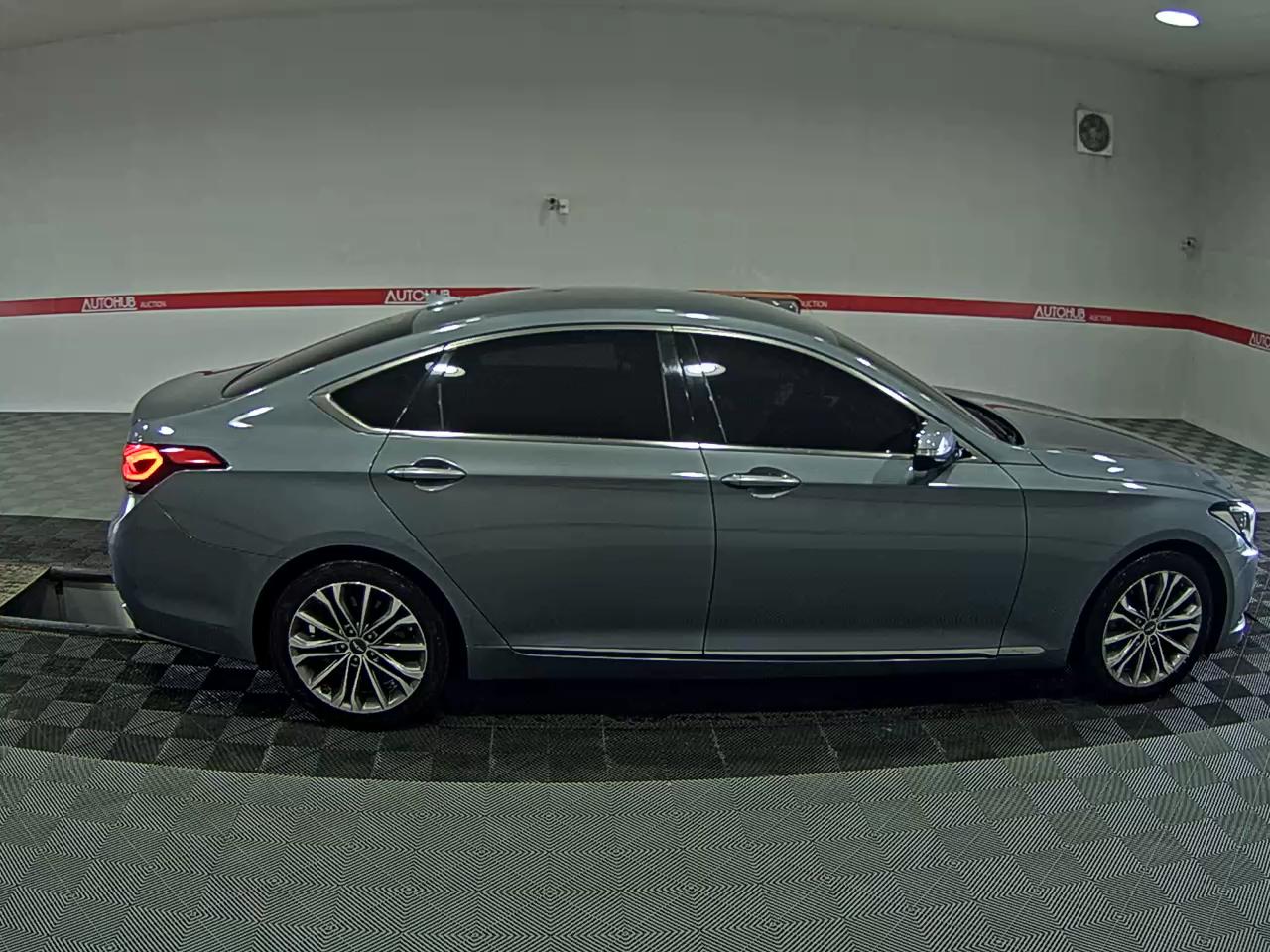 2015 - hyundai g330