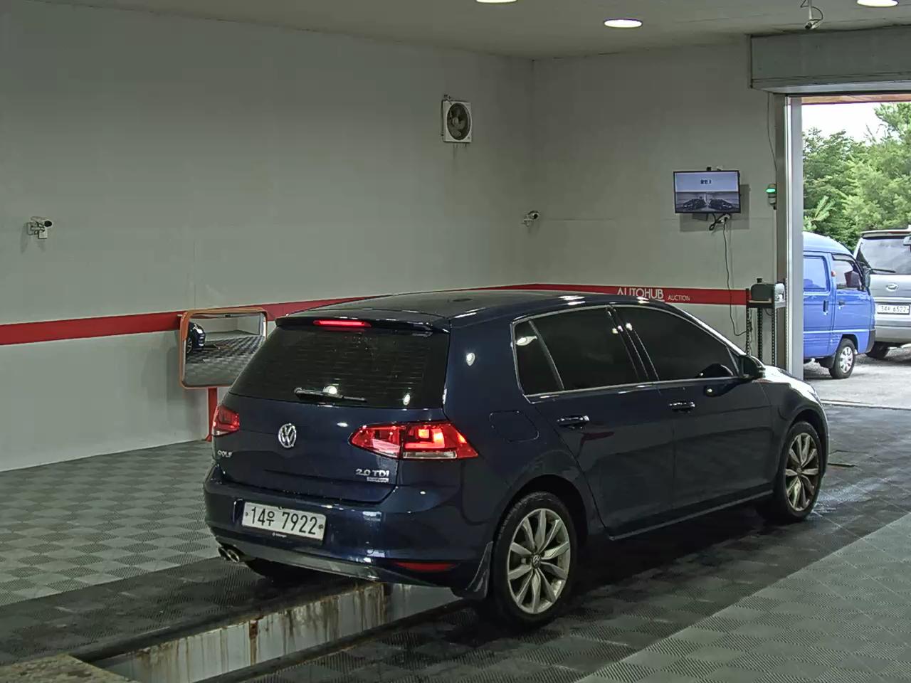 2014 - volkswagen golf