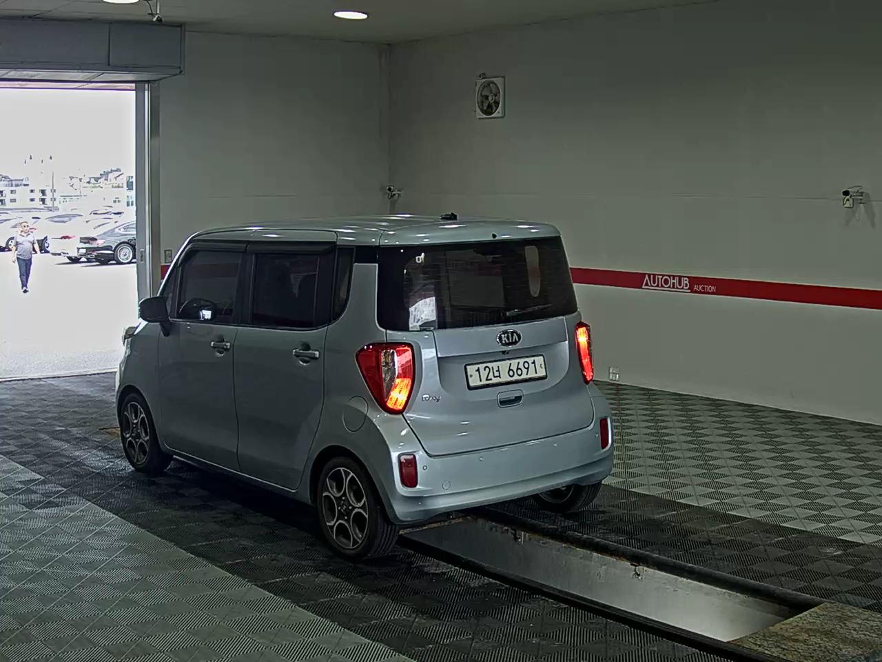 2015 - kia ray
