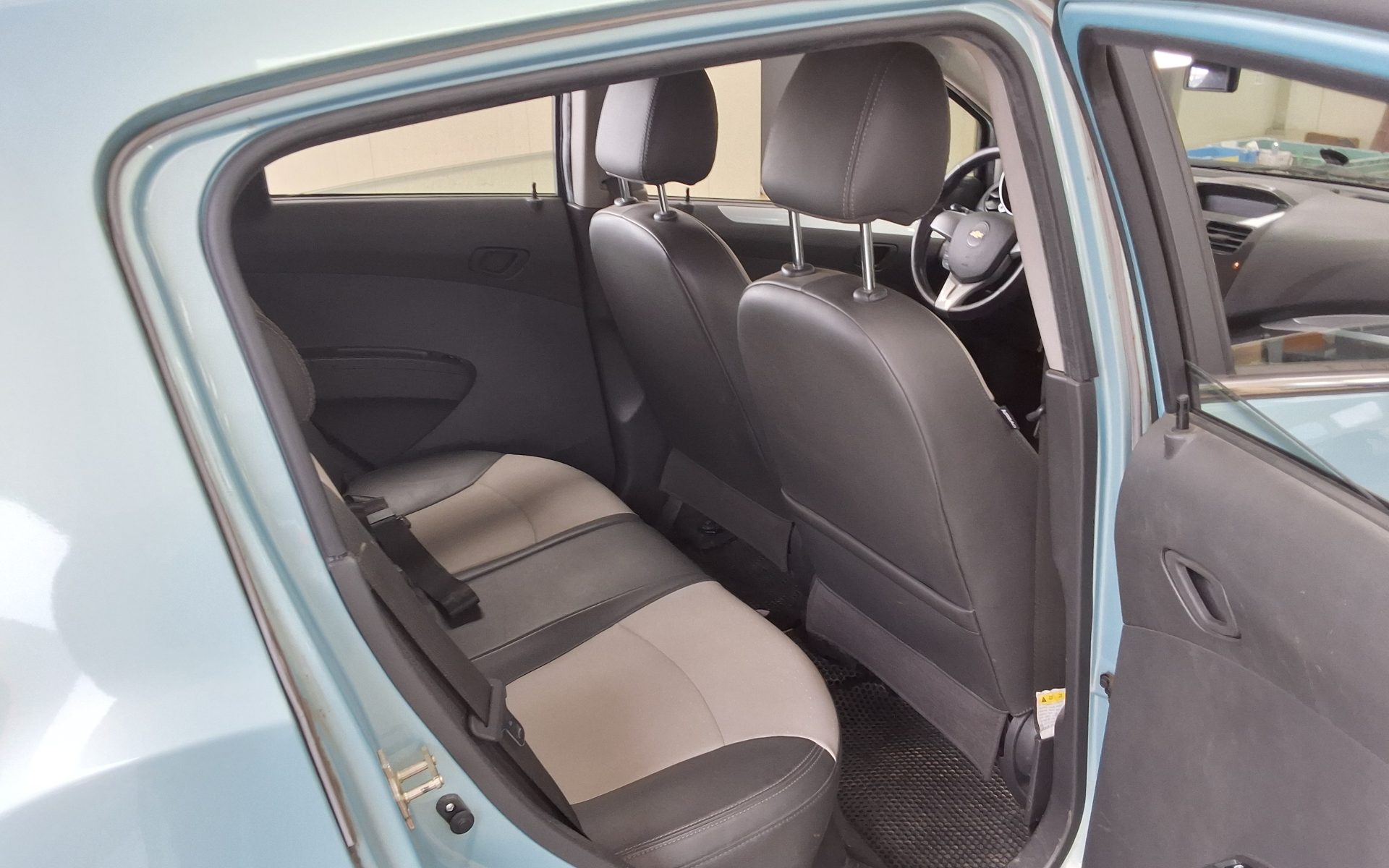 2012 - chevrolet spark