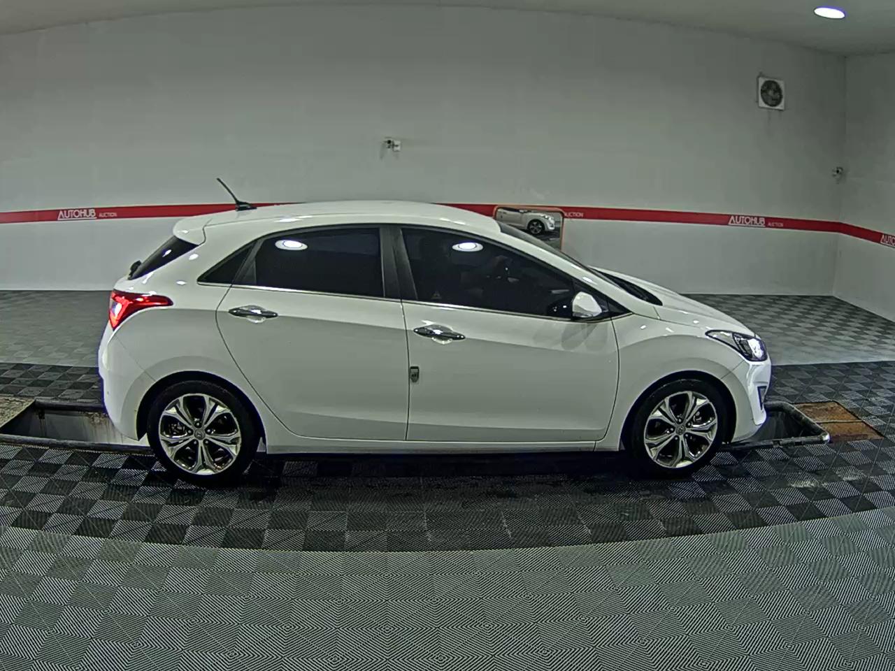 2012 - hyundai i30