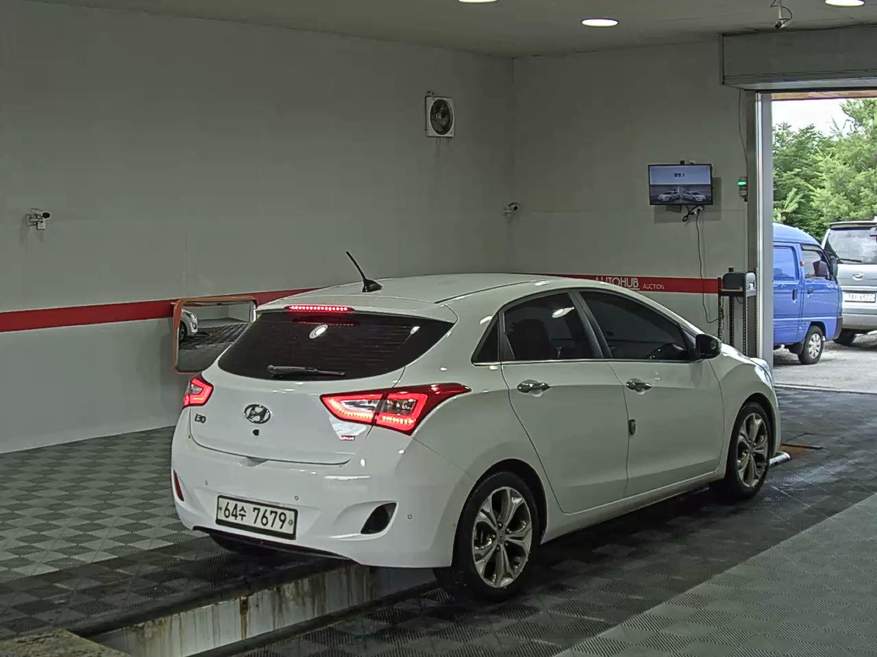 2012 - hyundai i30
