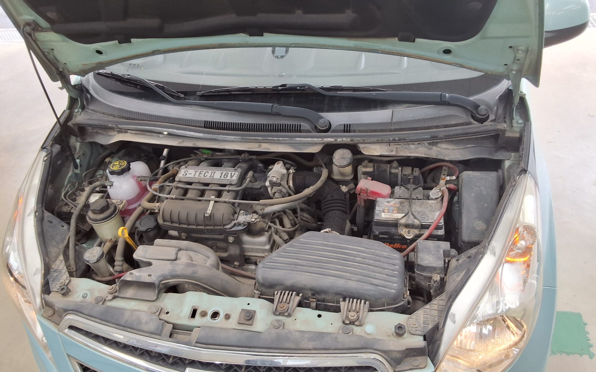 2012 - chevrolet spark