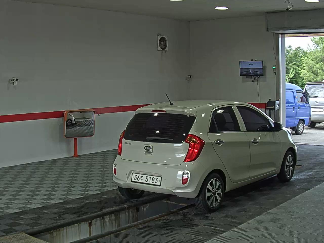 2013 - kia morning