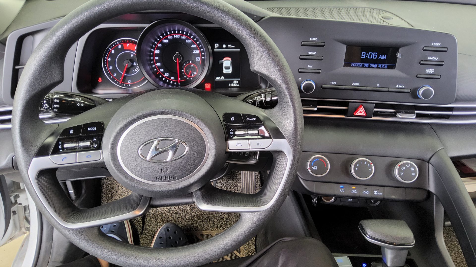 2022 - hyundai avante