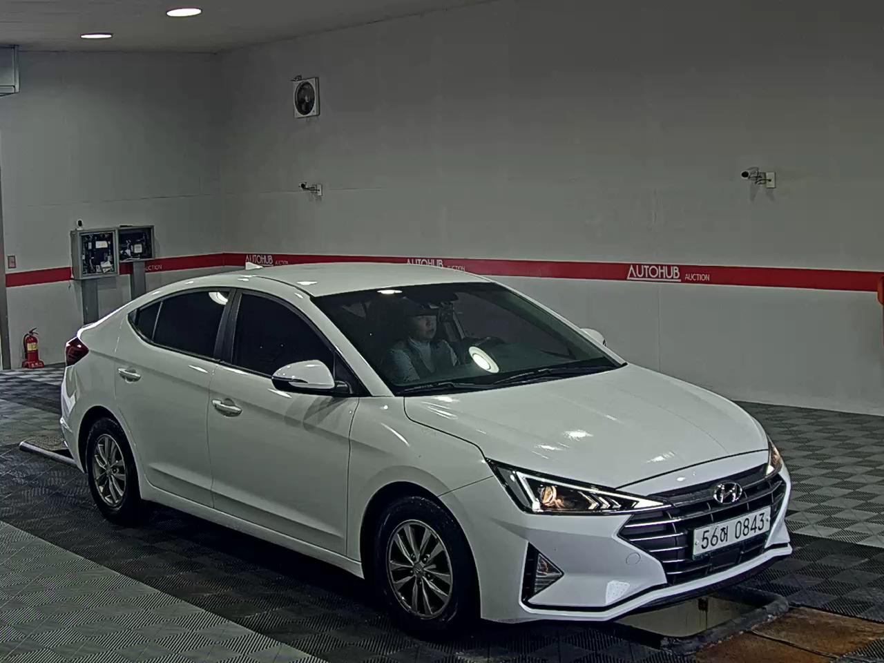 2020 - hyundai avante