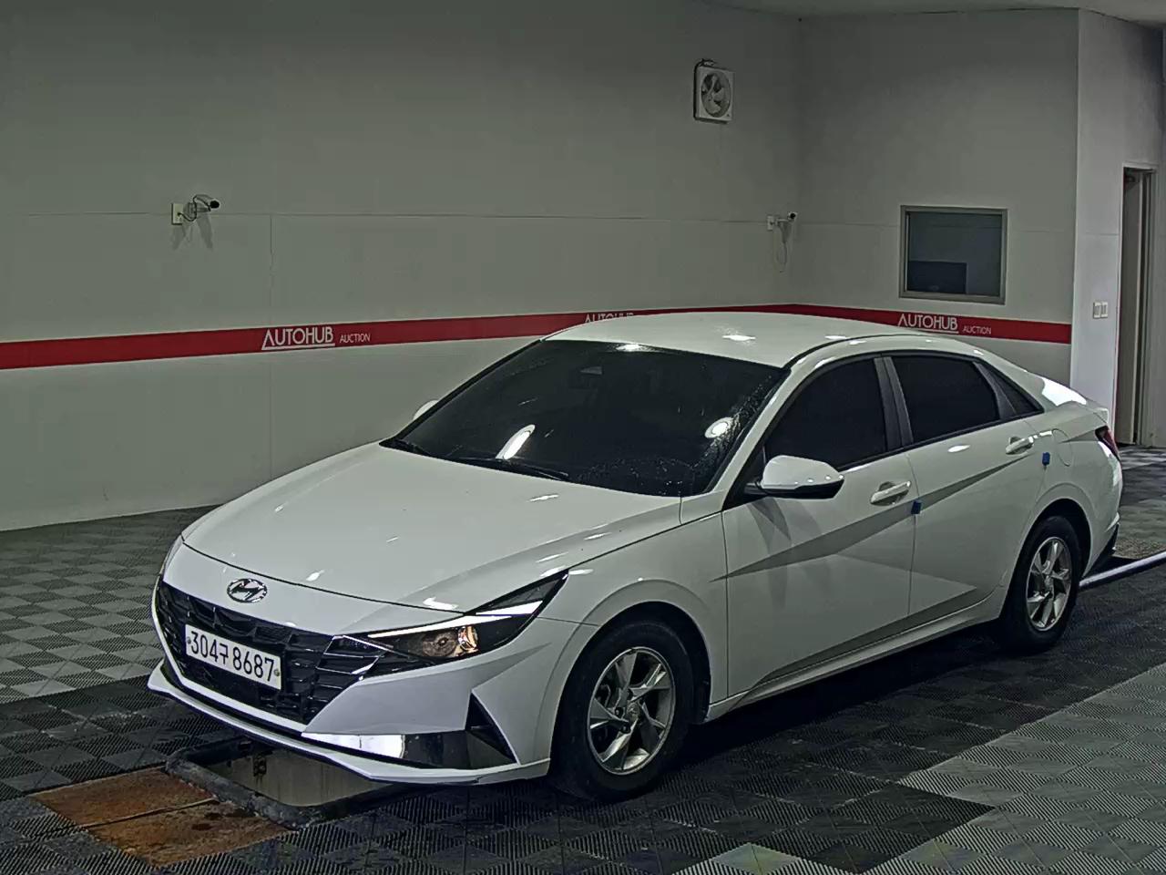 HYUNDAI AVANTE (CN7)