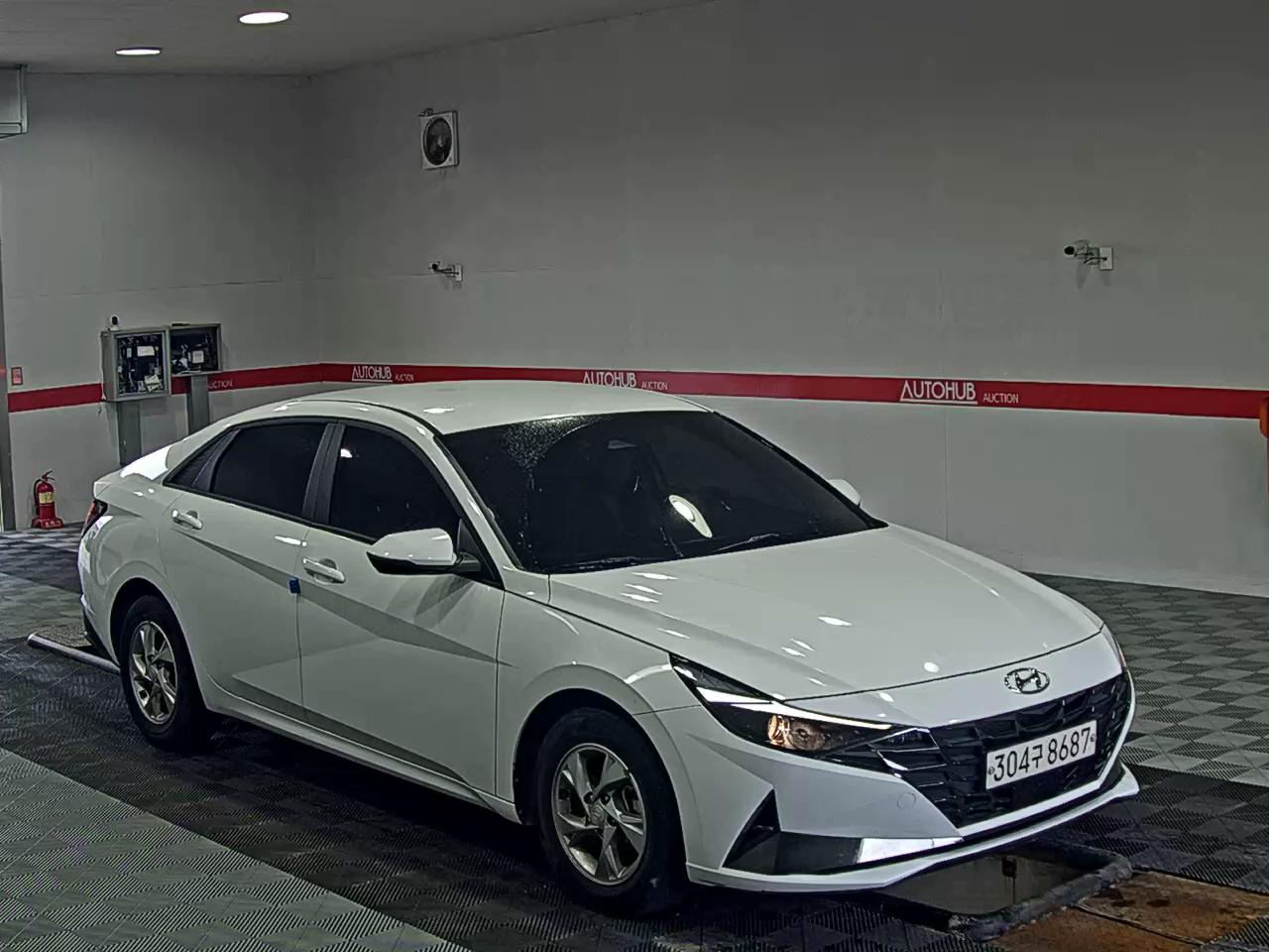 2022 - hyundai avante