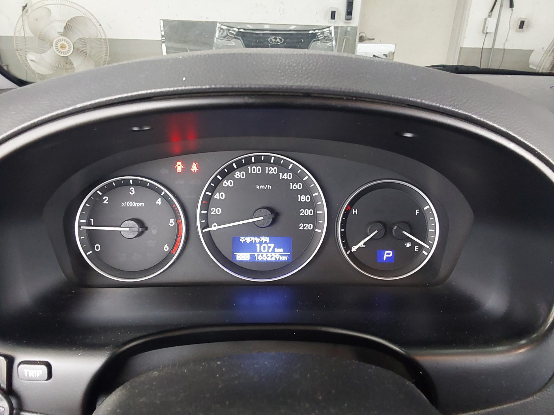 2019 - hyundai grand starex