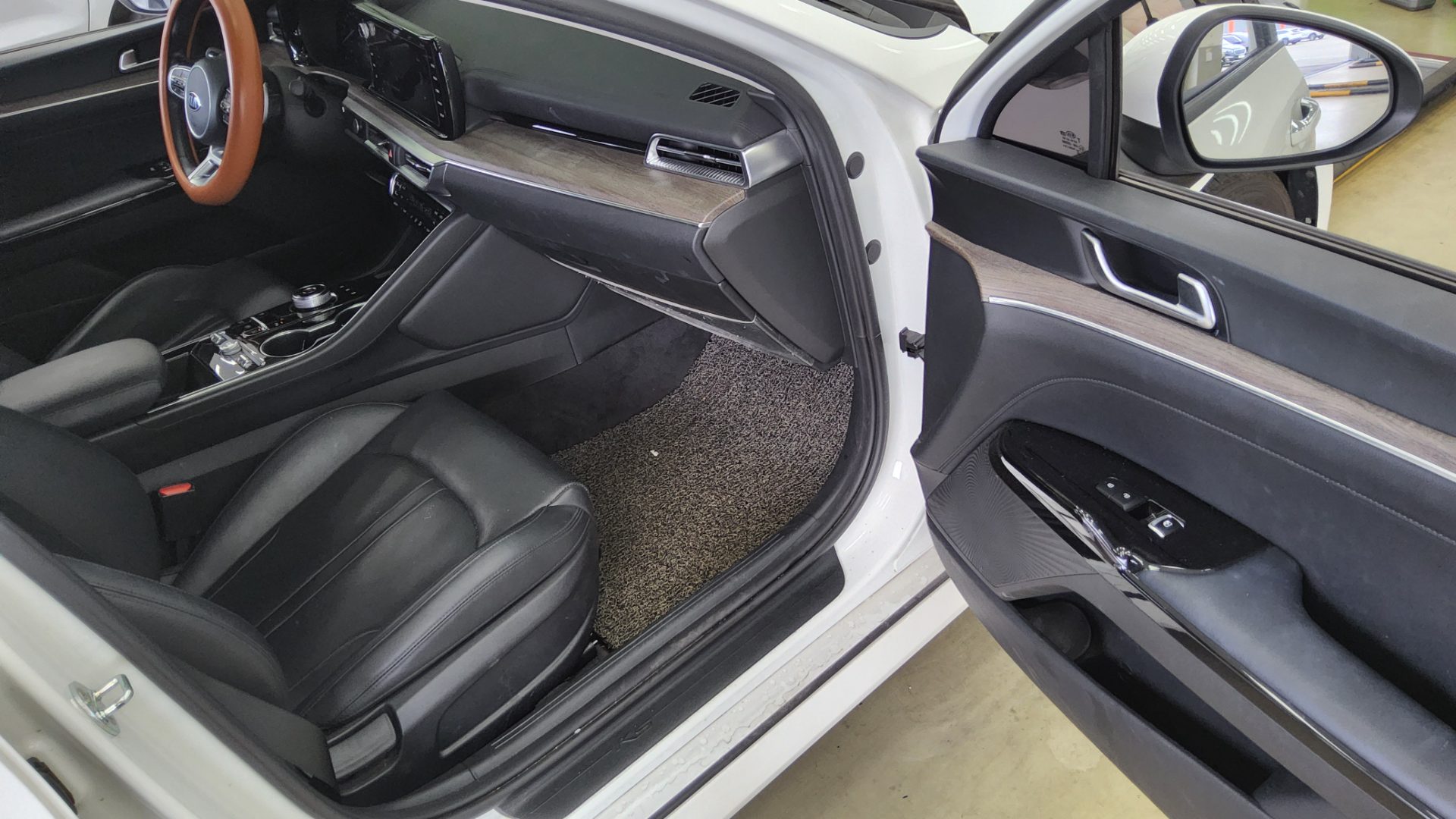 2021 - kia k5
