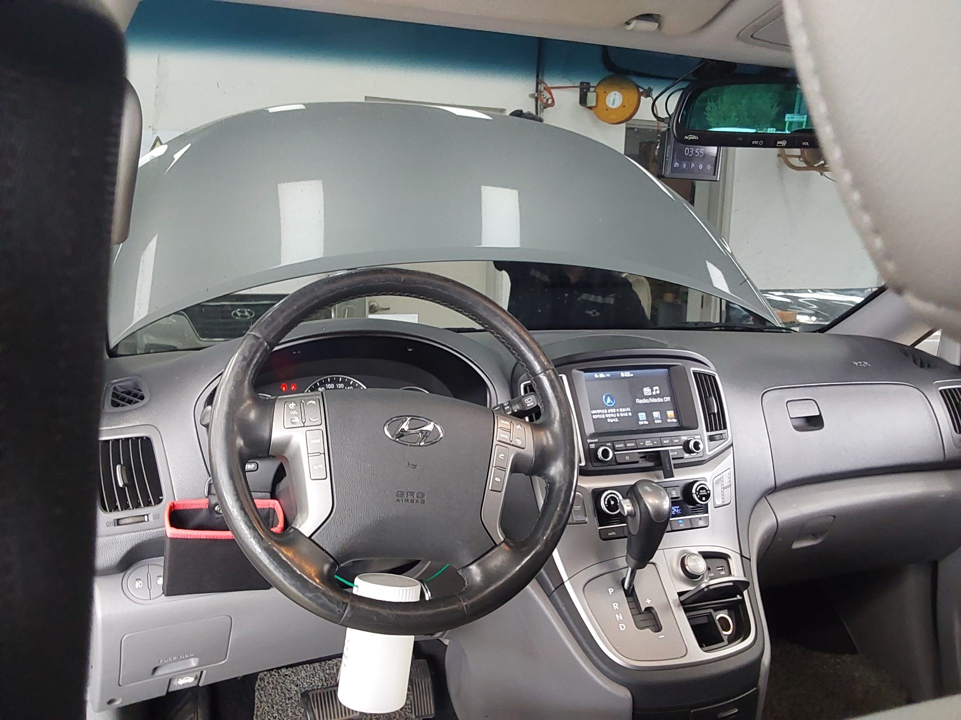 2019 - hyundai grand starex