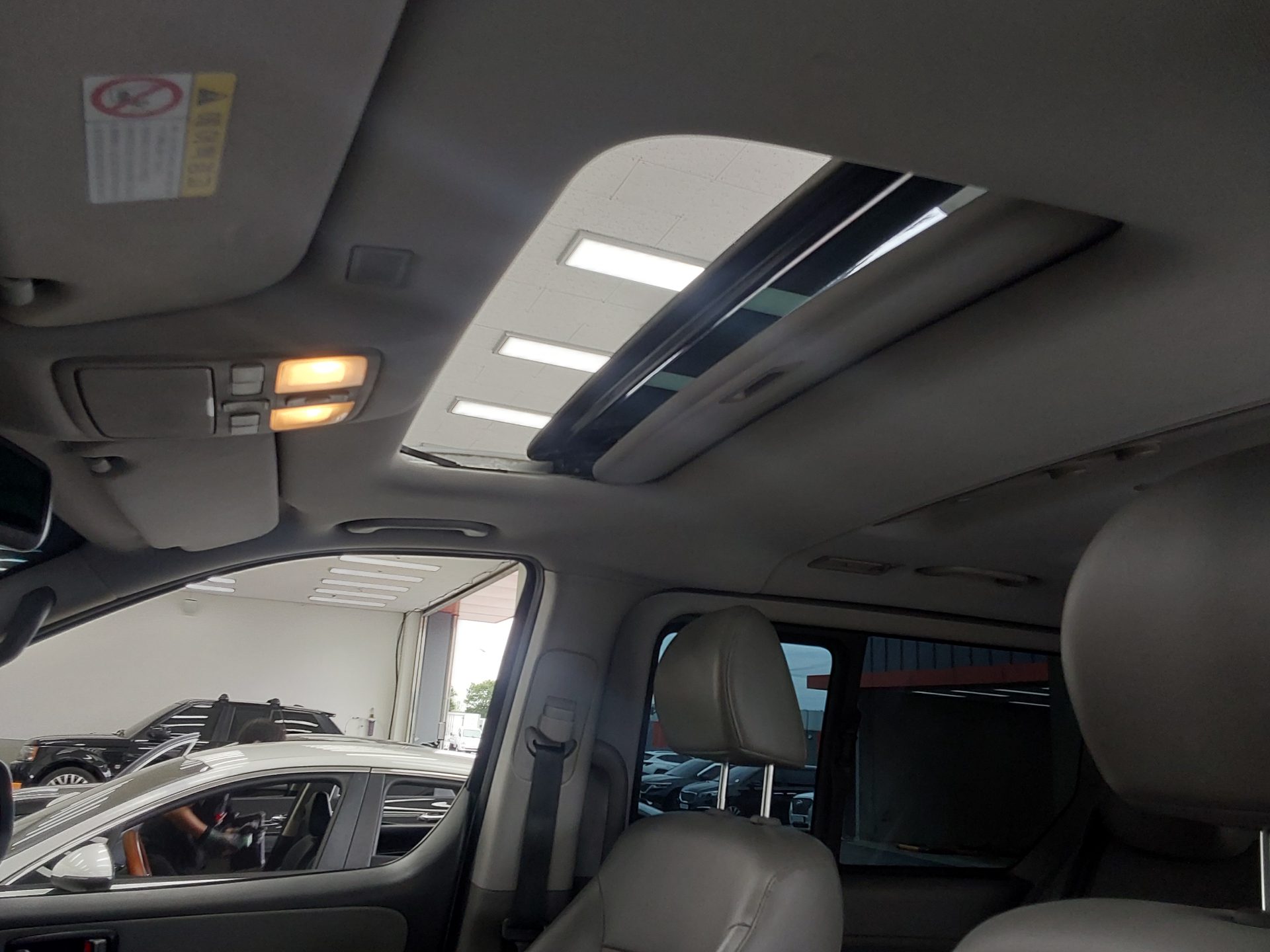 2019 - hyundai grand starex