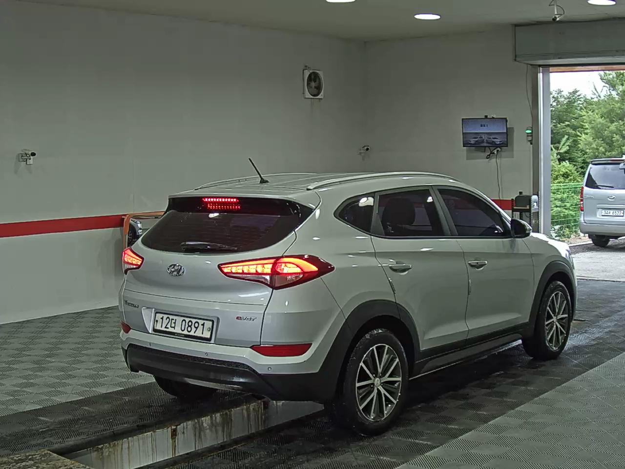 2016 - hyundai tucson
