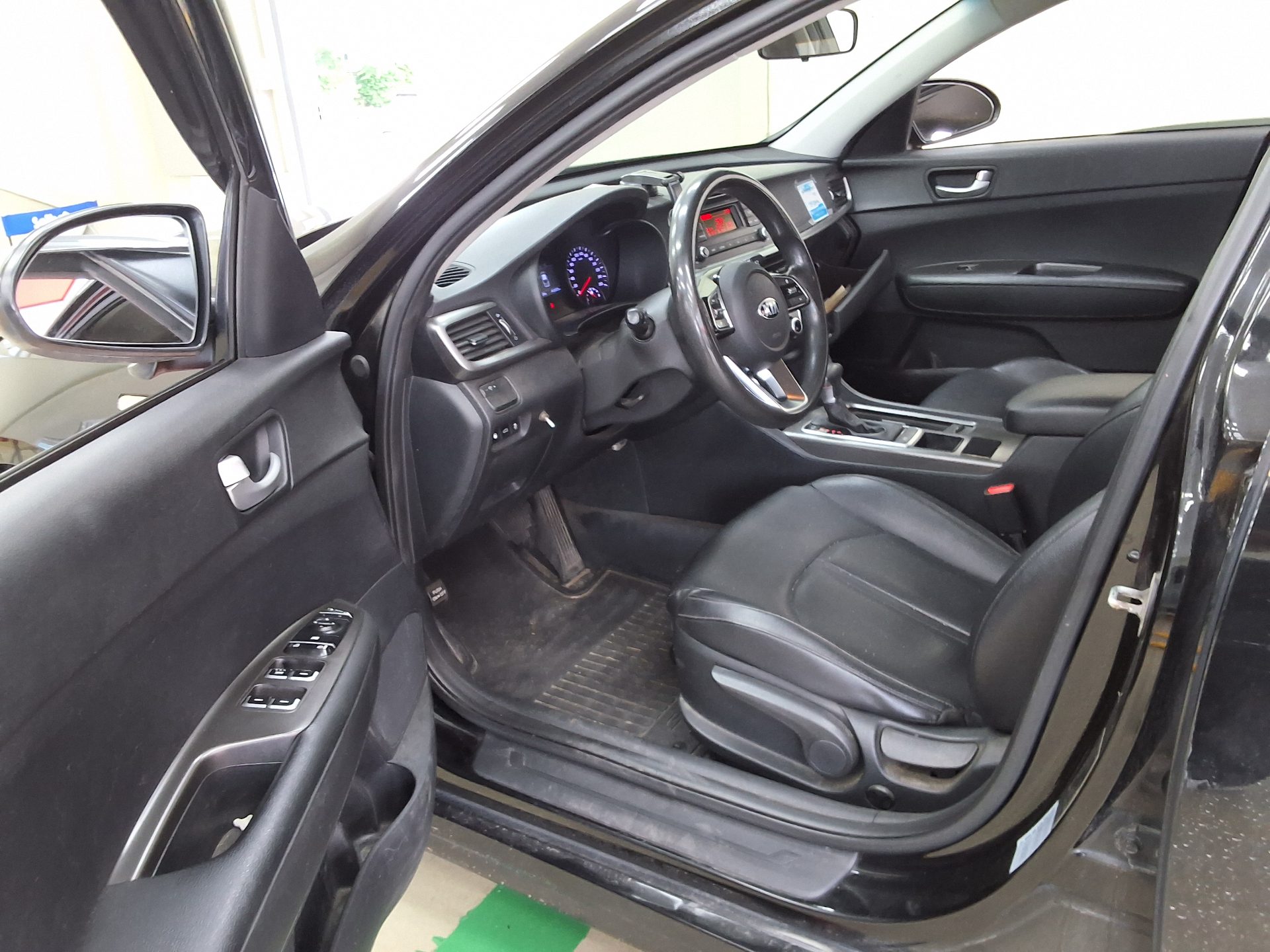 2019 - kia k5