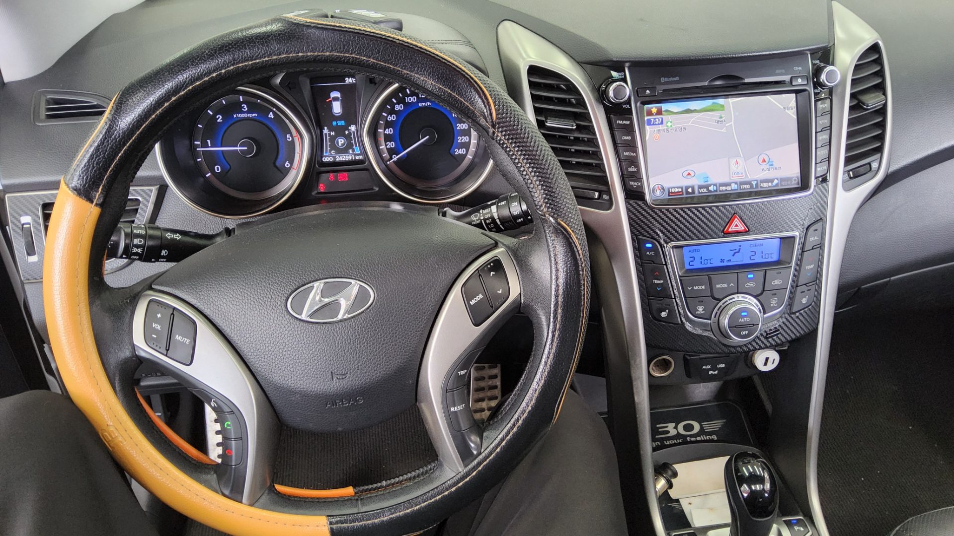 2012 - hyundai i30
