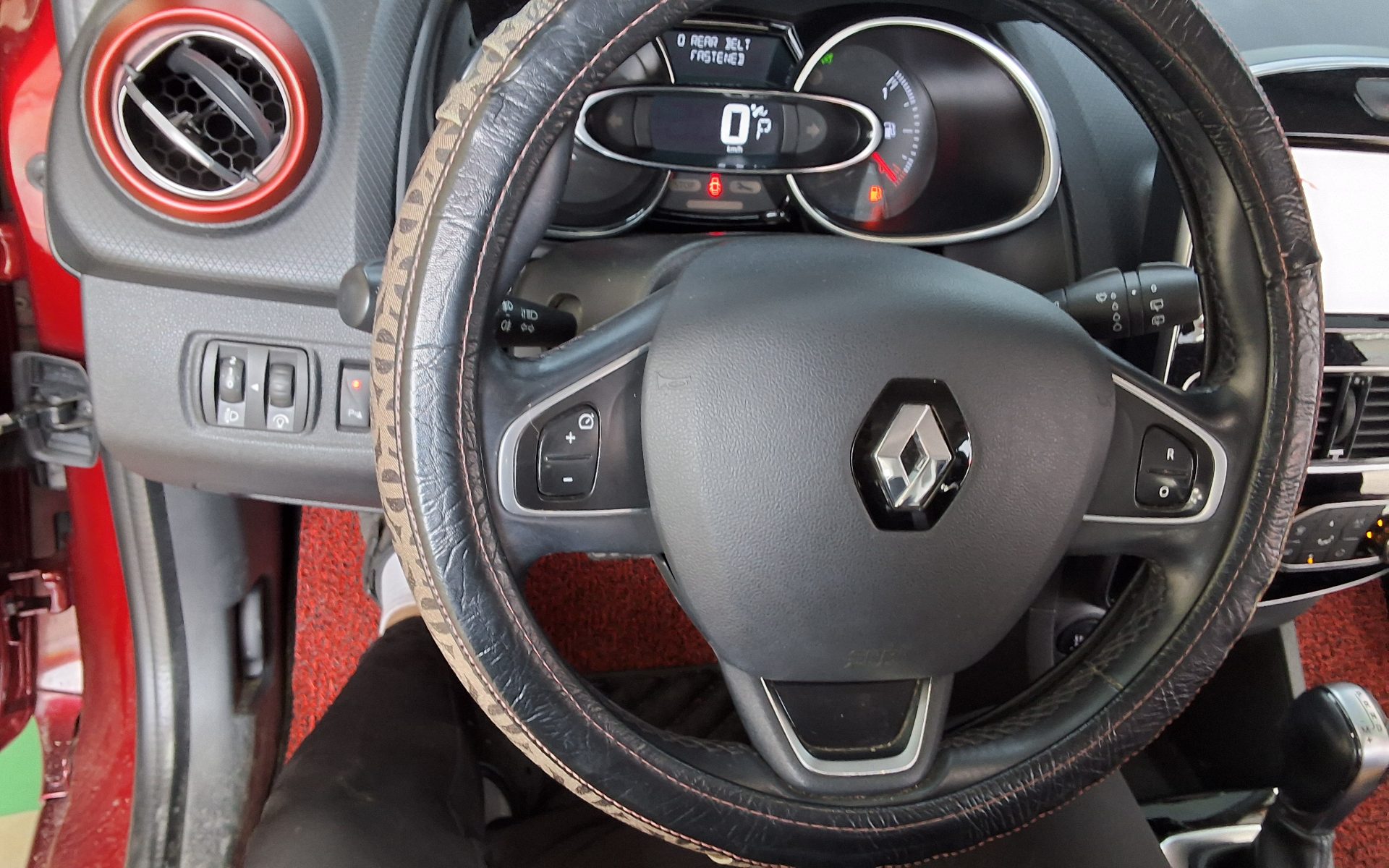 2018 - renault clio