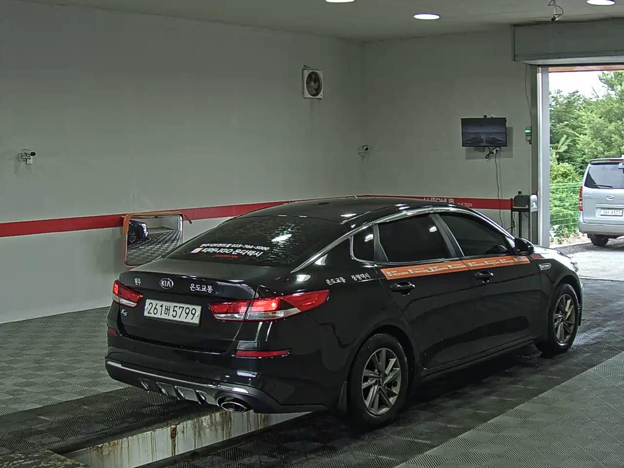 2019 - kia k5