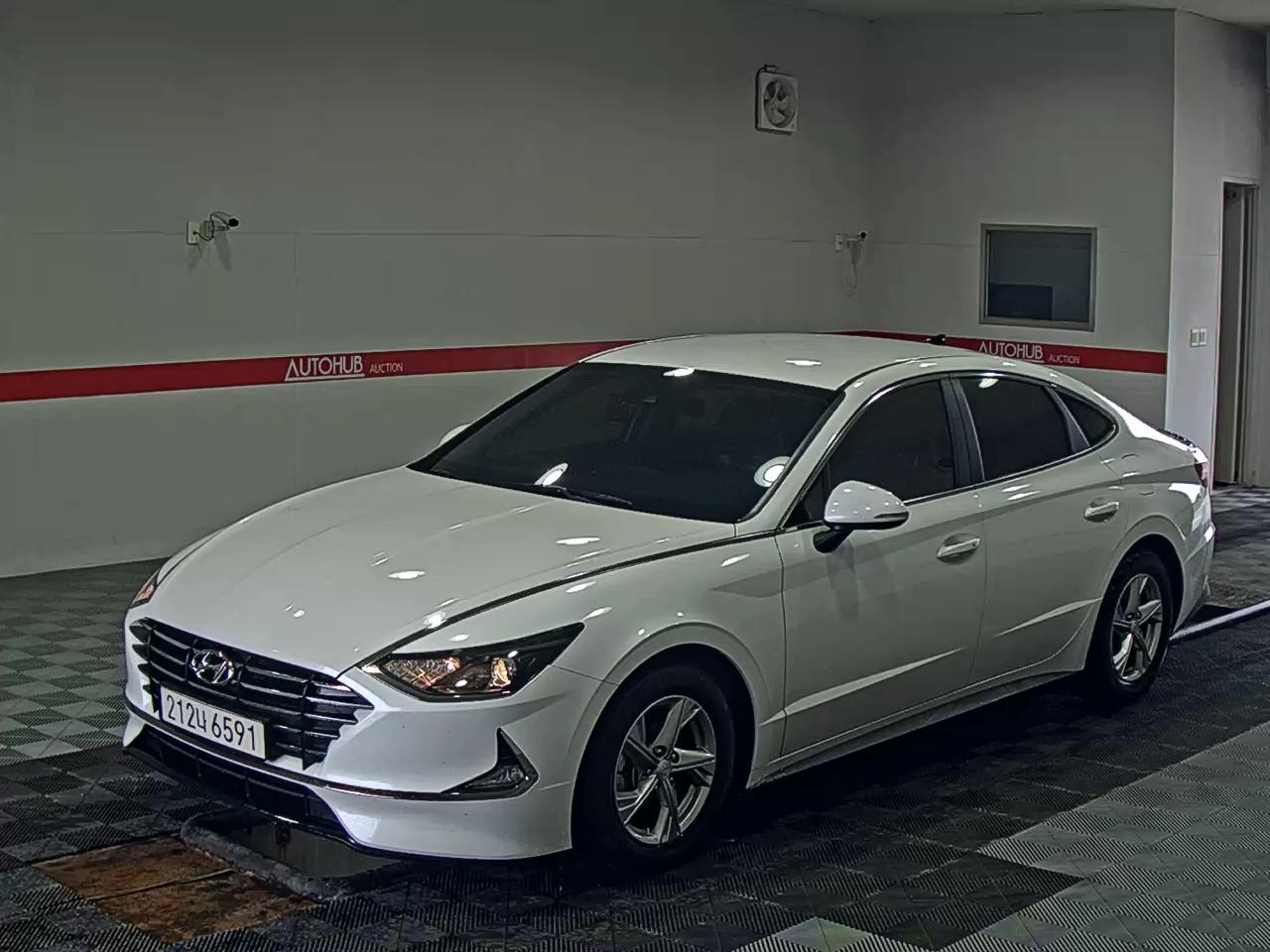 HYUNDAI SONATA (DN8) RENTAL CAR