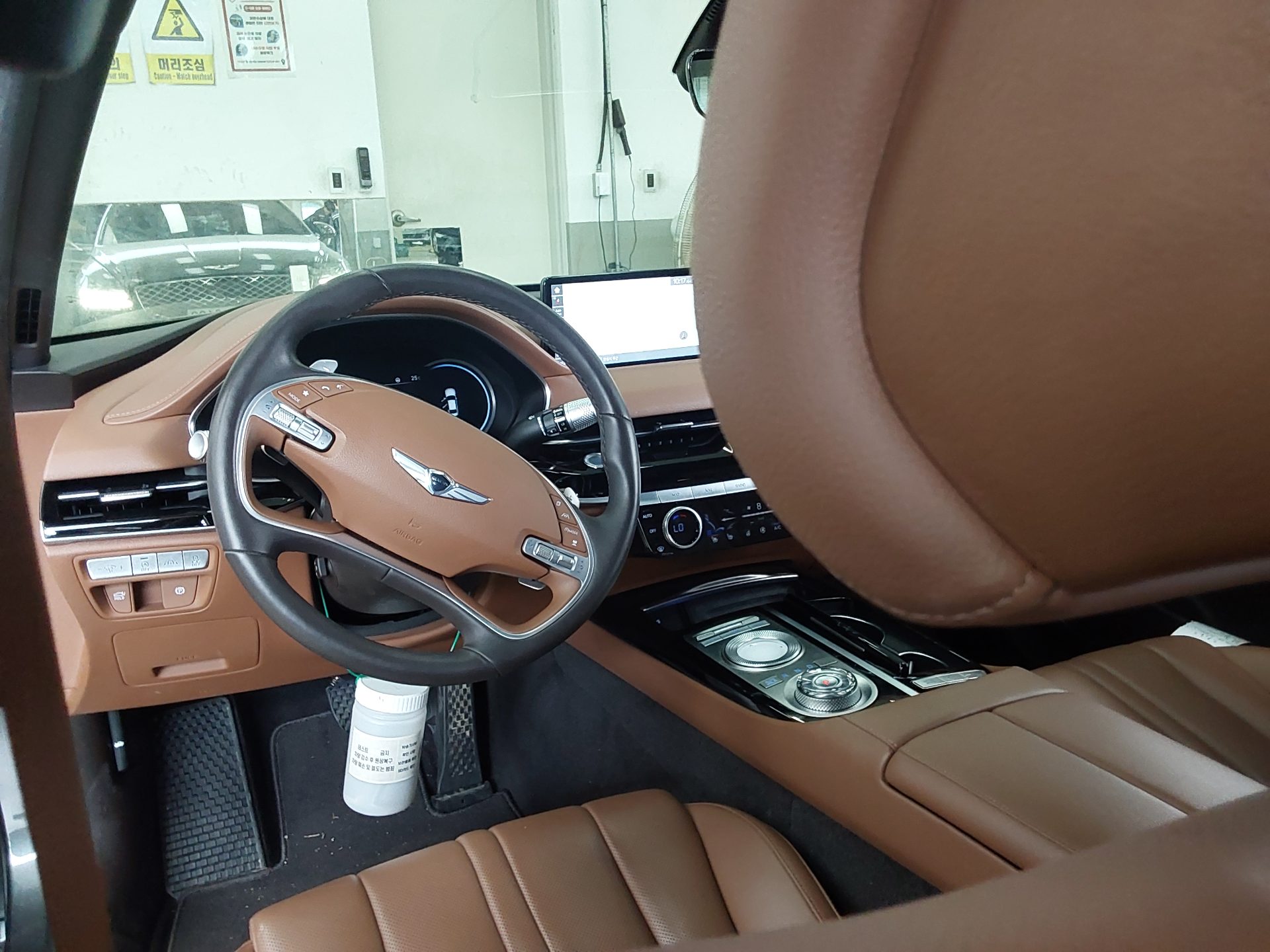 2021 - genesis g80