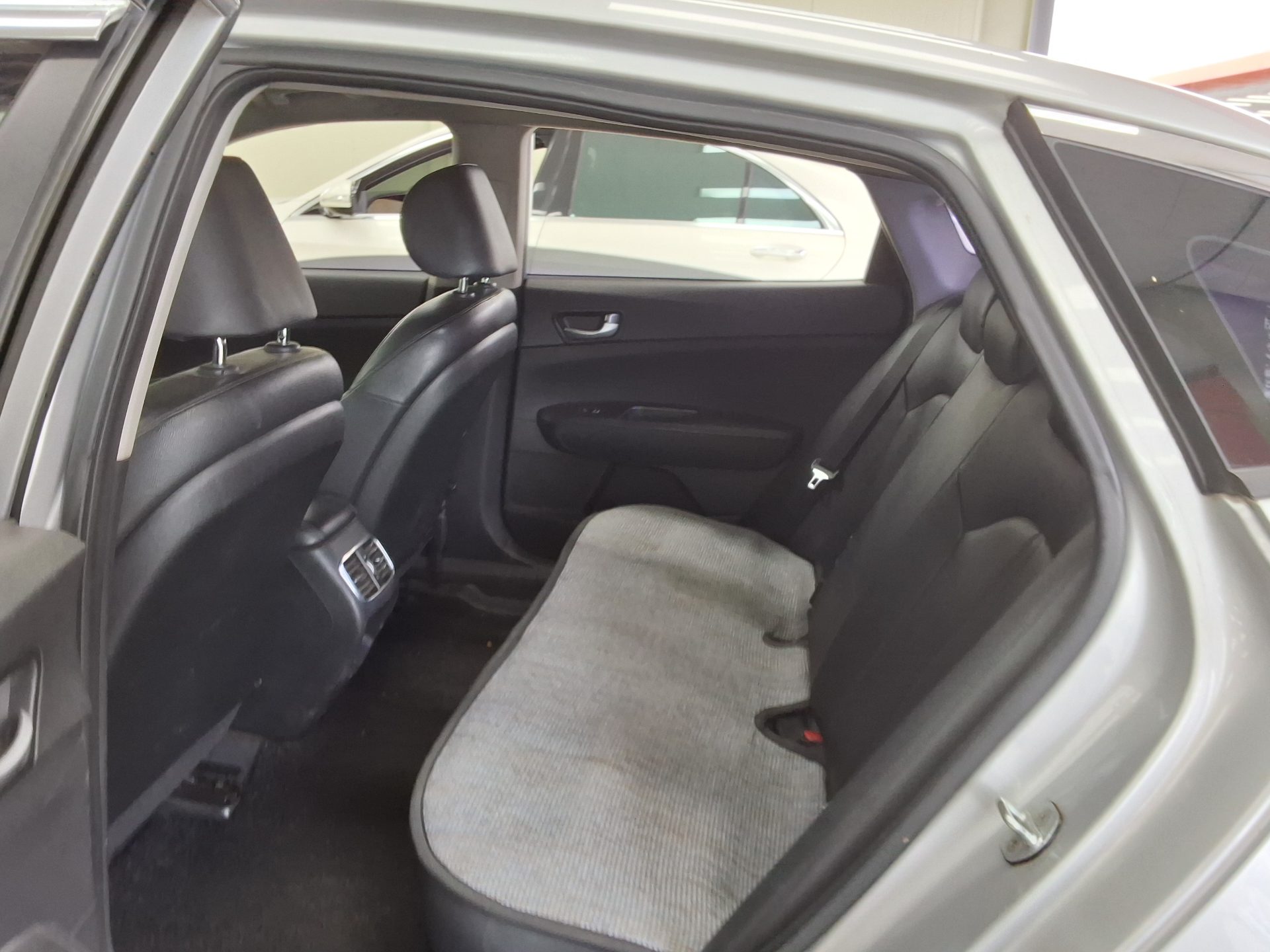 2016 - kia k5
