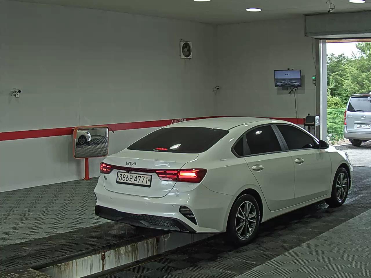 2022 - kia k3