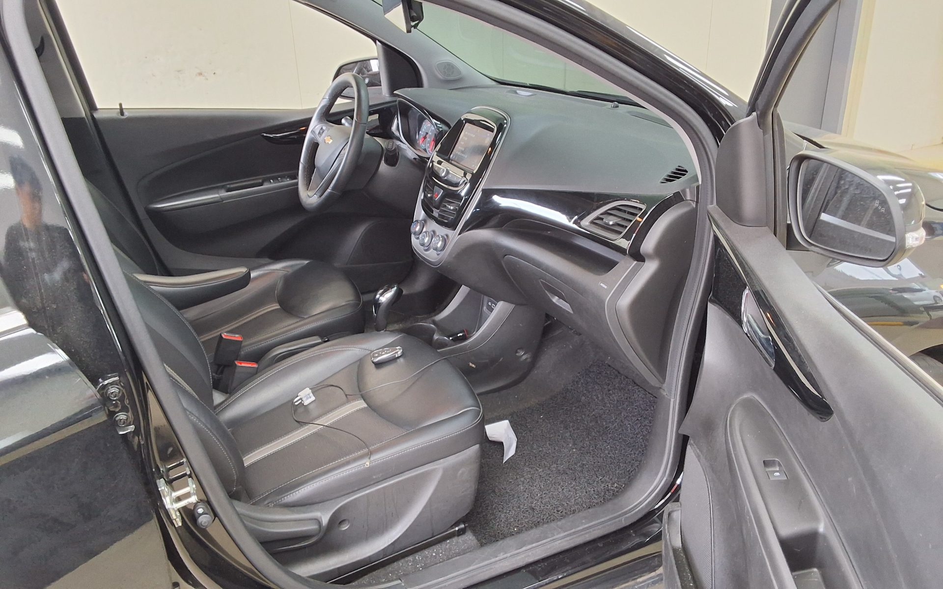 2020 - chevrolet spark