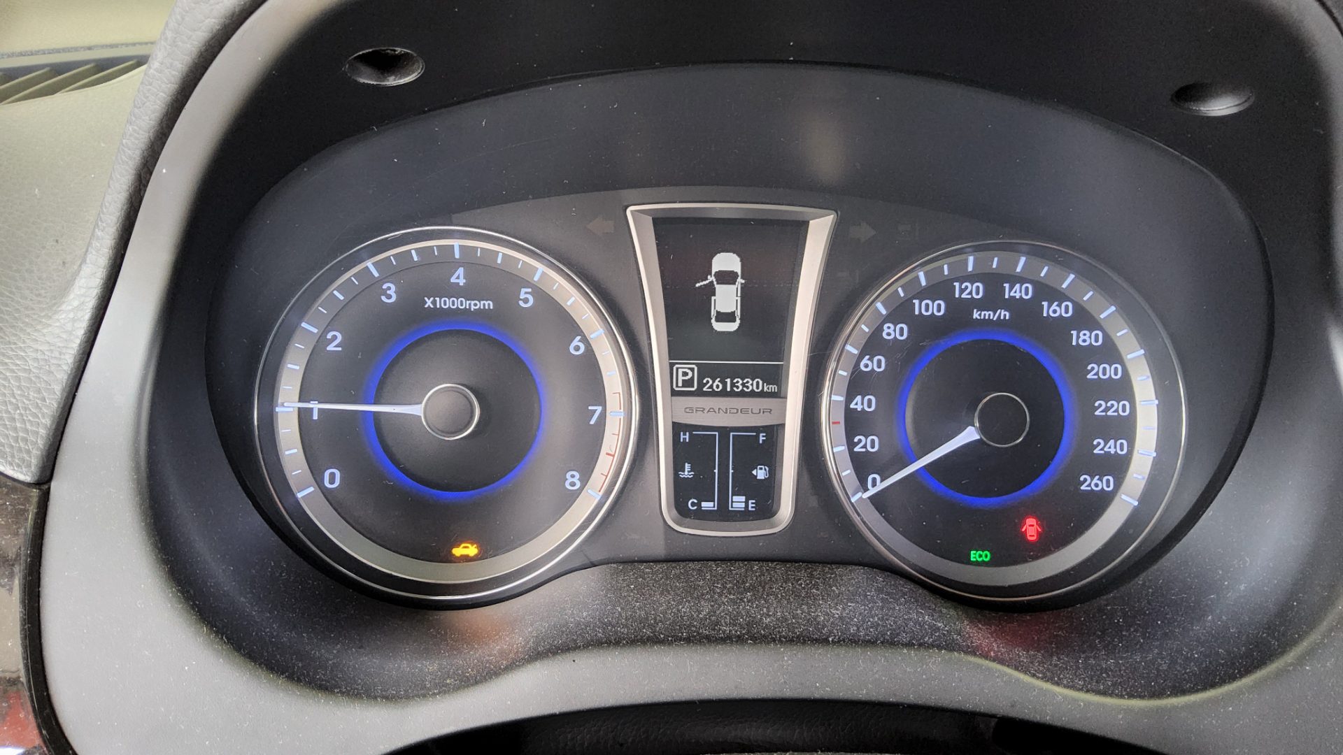 2012 - hyundai grandeur