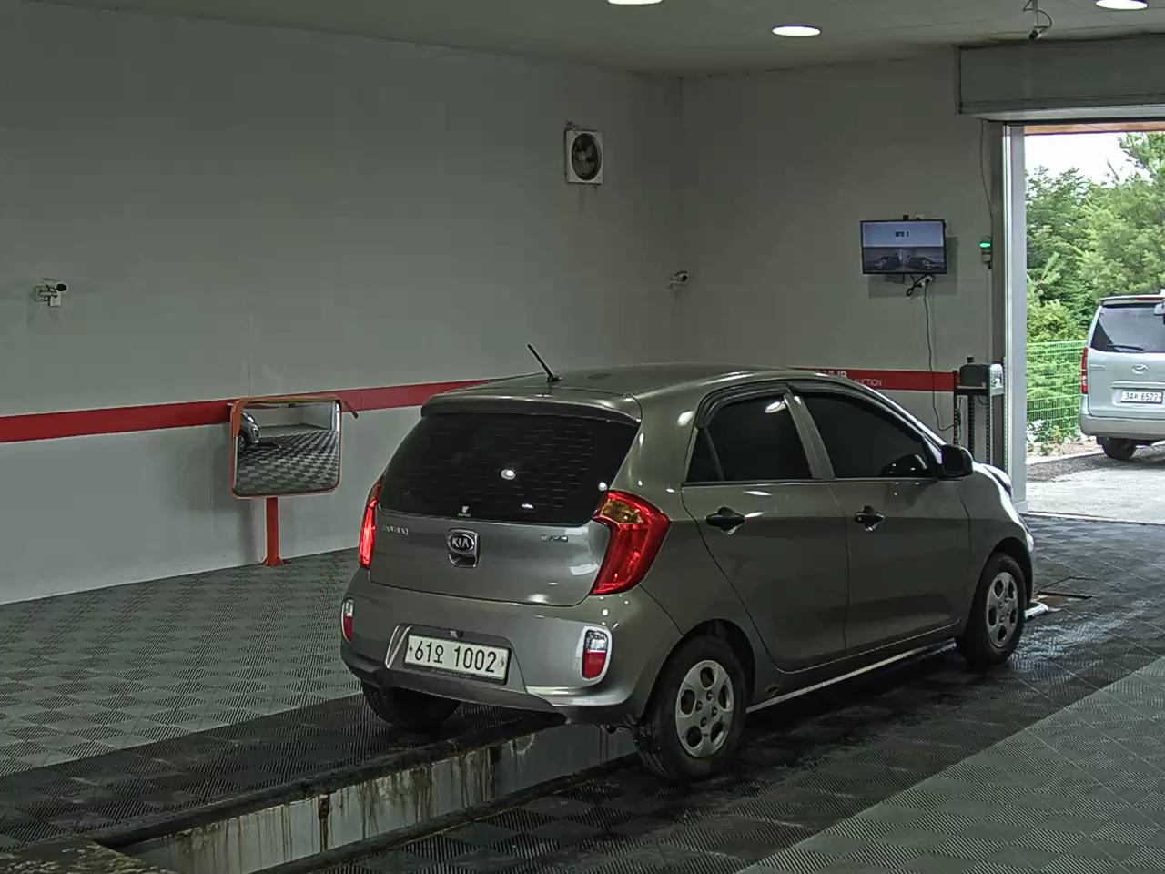2013 - kia morning