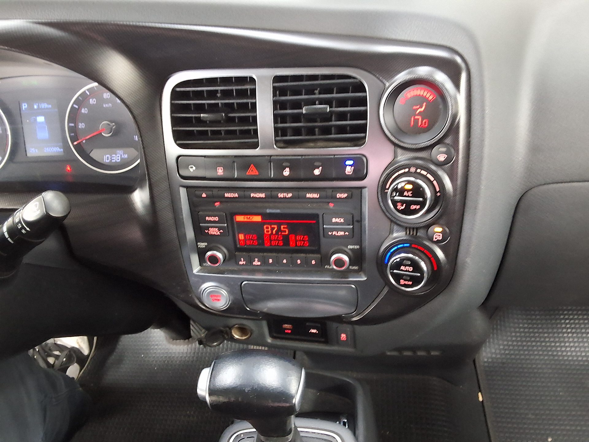 2021 - kia bongo