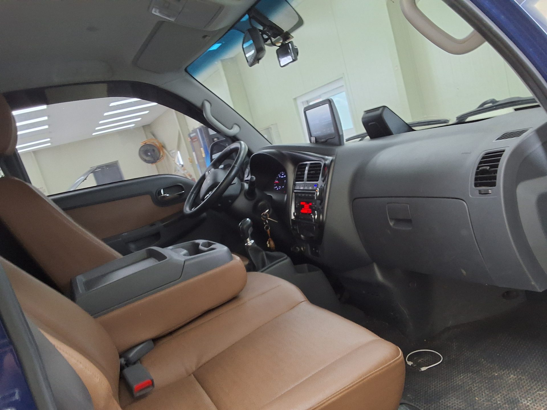 2023 - kia bongo