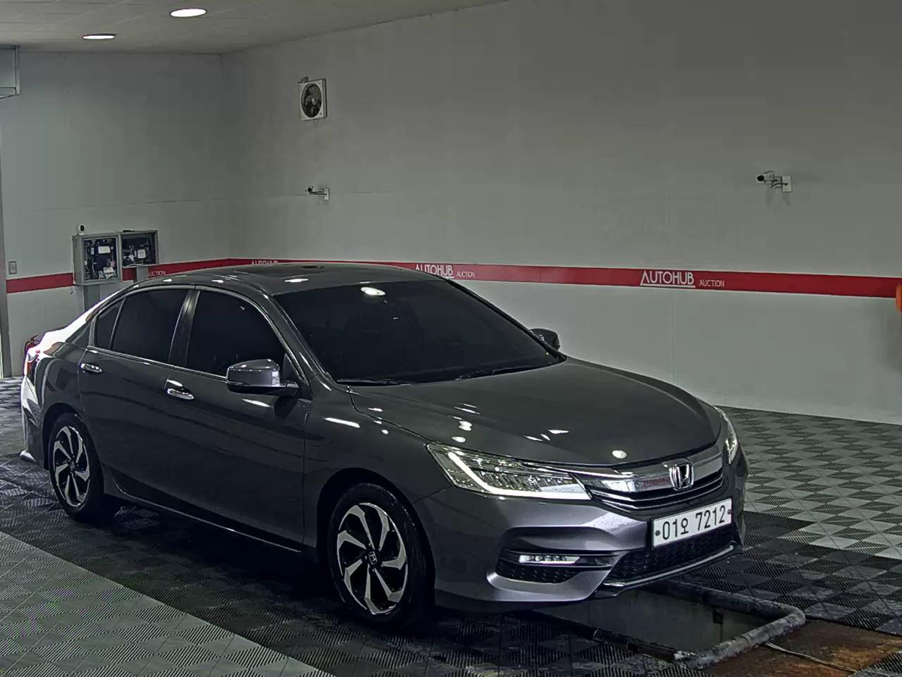 2017 - honda accord