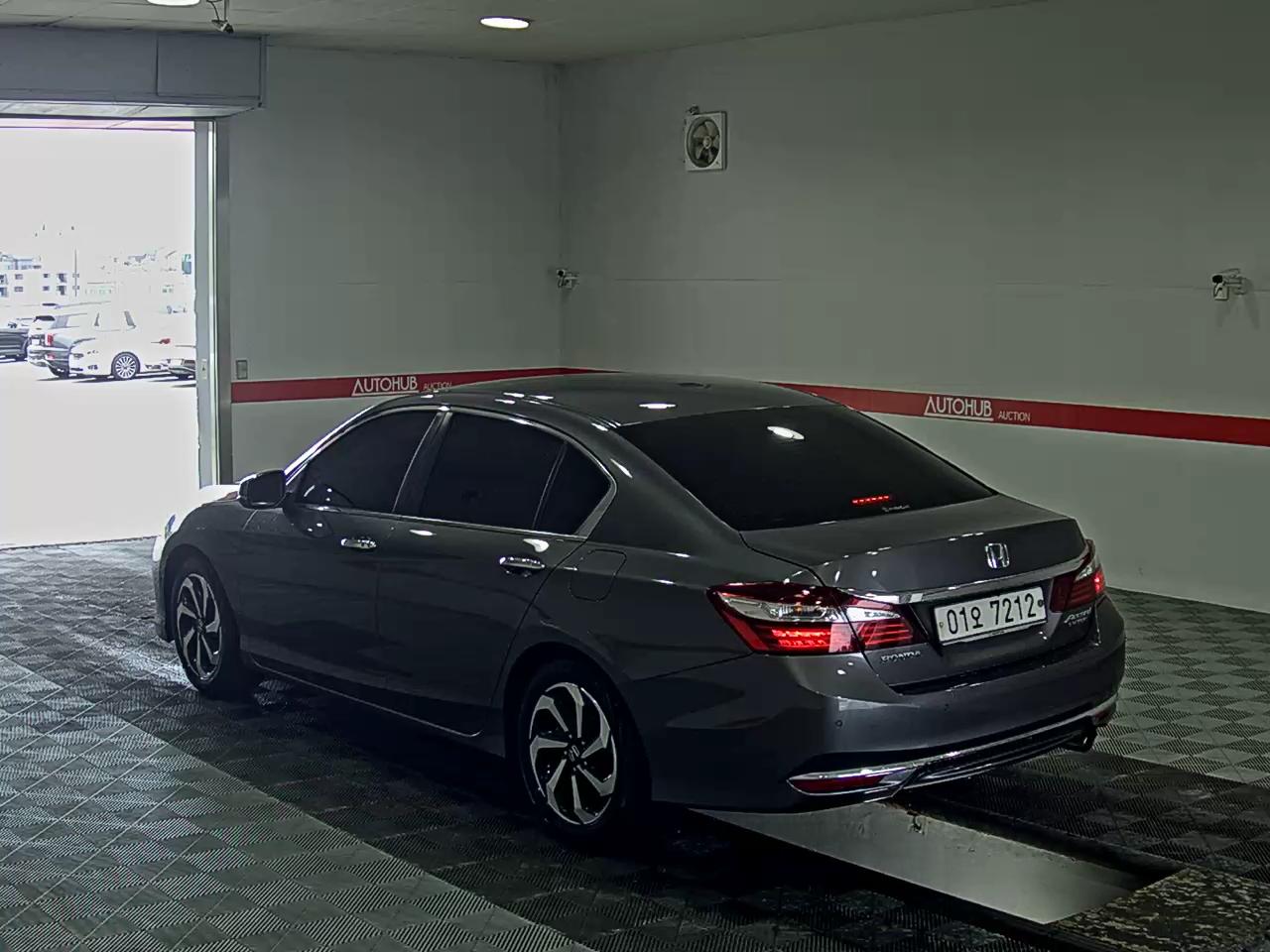 2017 - honda accord