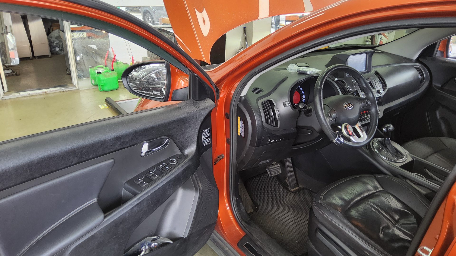2011 - kia sportage