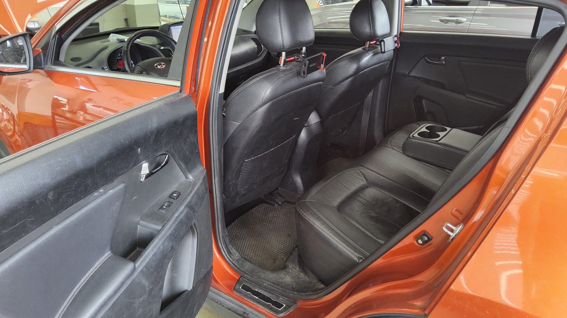 2011 - kia sportage