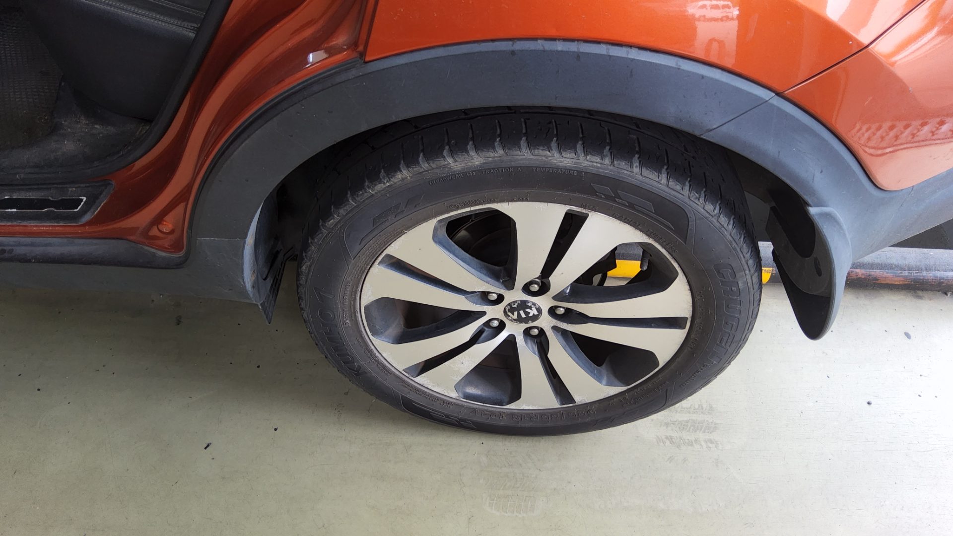 2011 - kia sportage