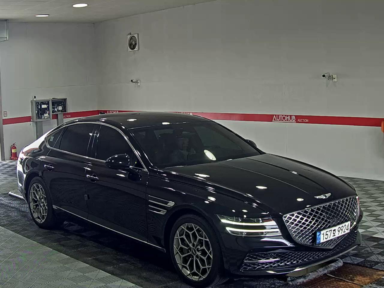 2022 - genesis g80