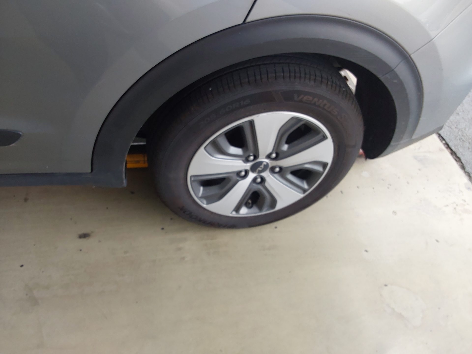 2022 - kia niro