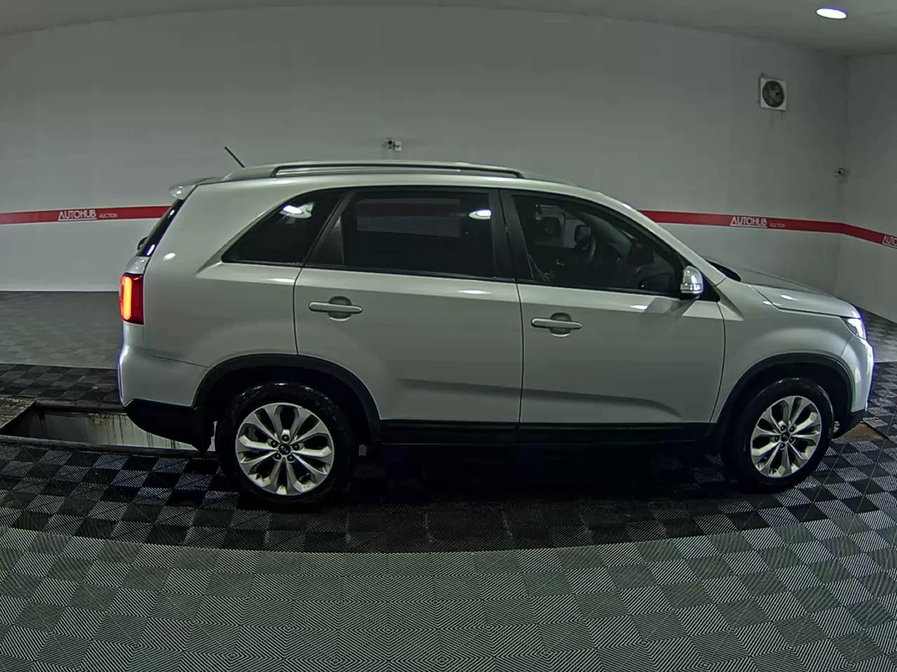 2014 - kia sorento