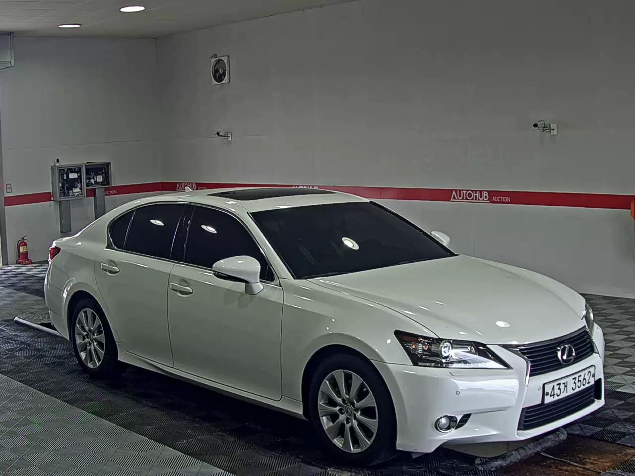 2013 - lexus gs