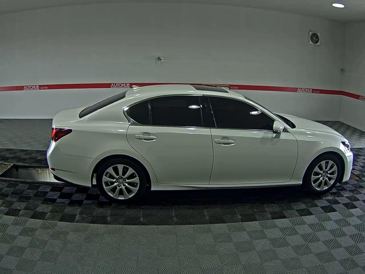 2013 - lexus gs