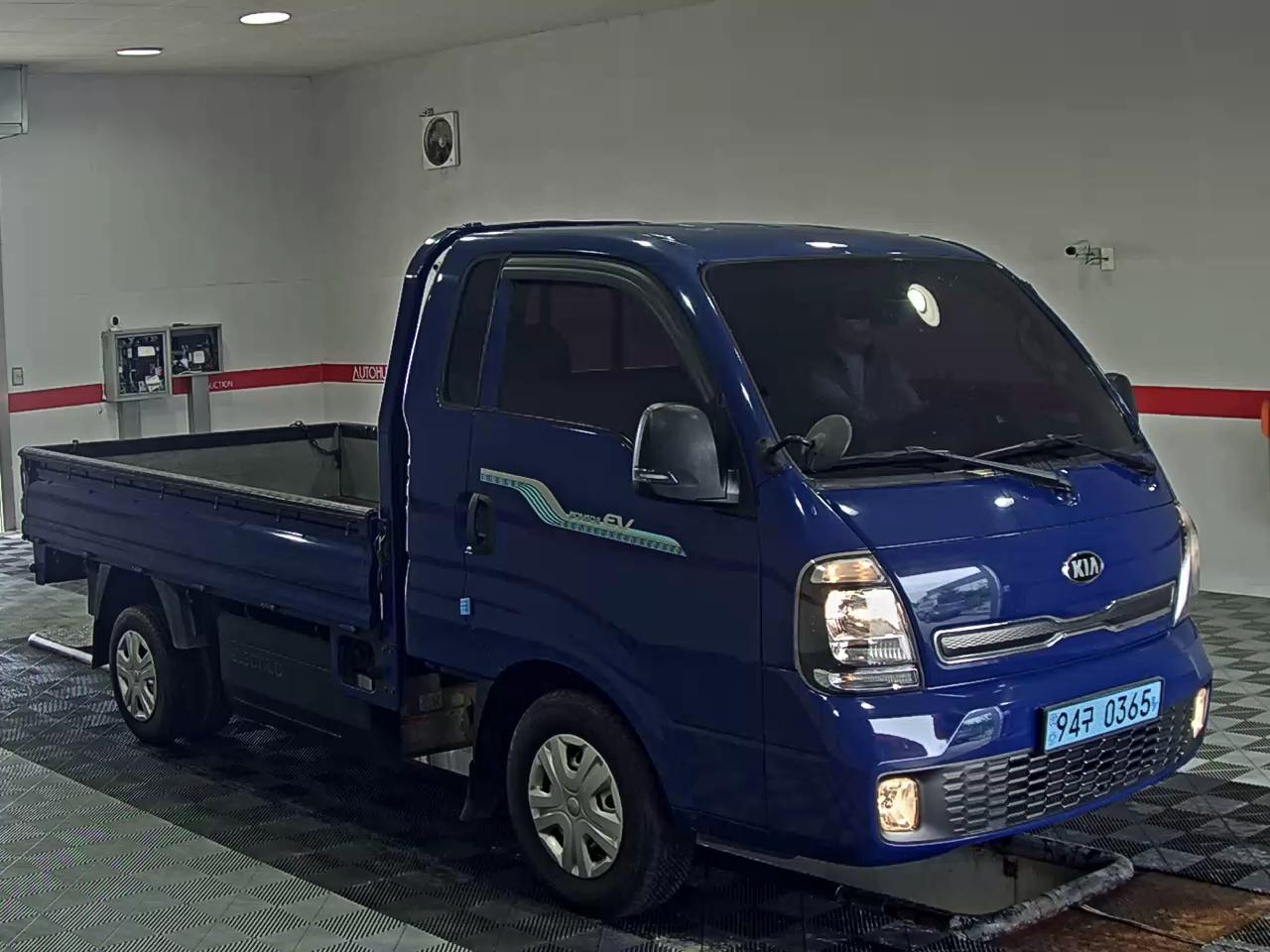 2021 - kia bongo