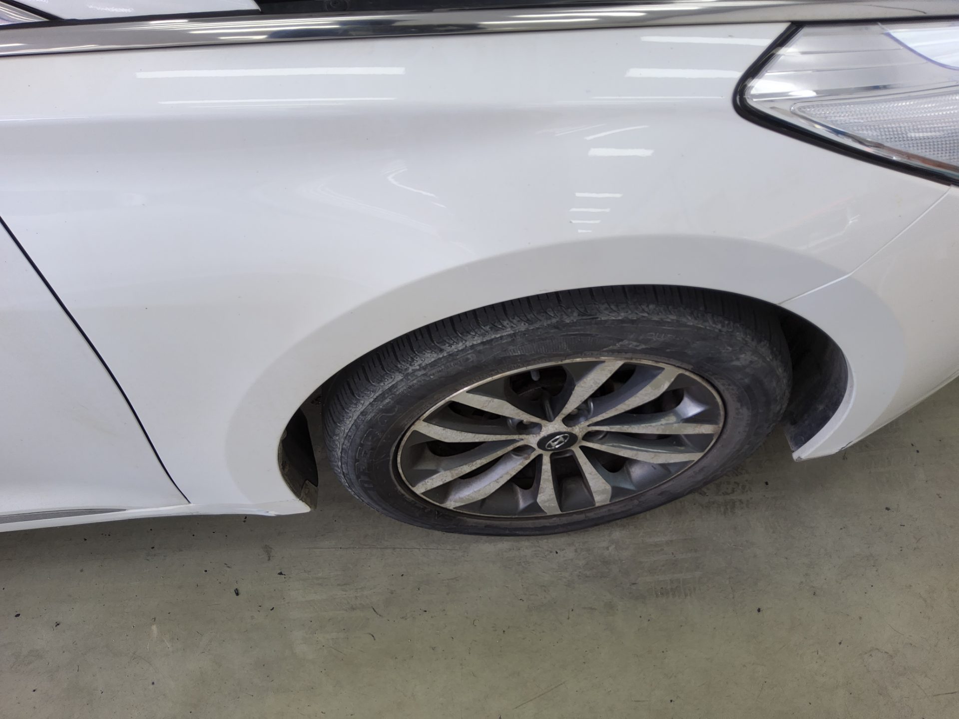 2011 - hyundai grandeur