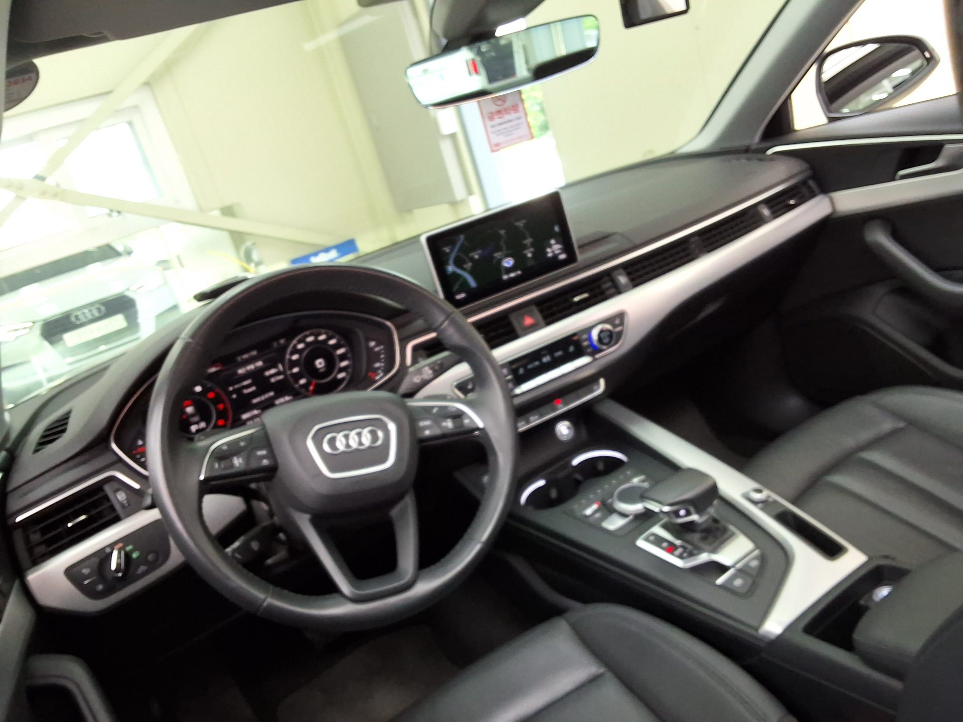2019 - audi a4