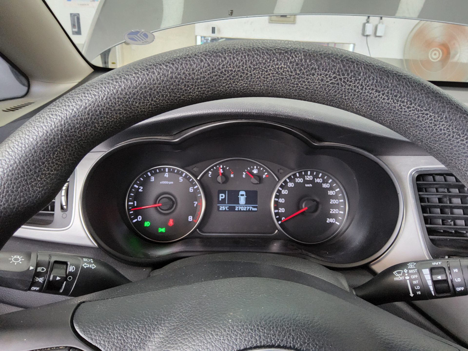 2018 - kia carens