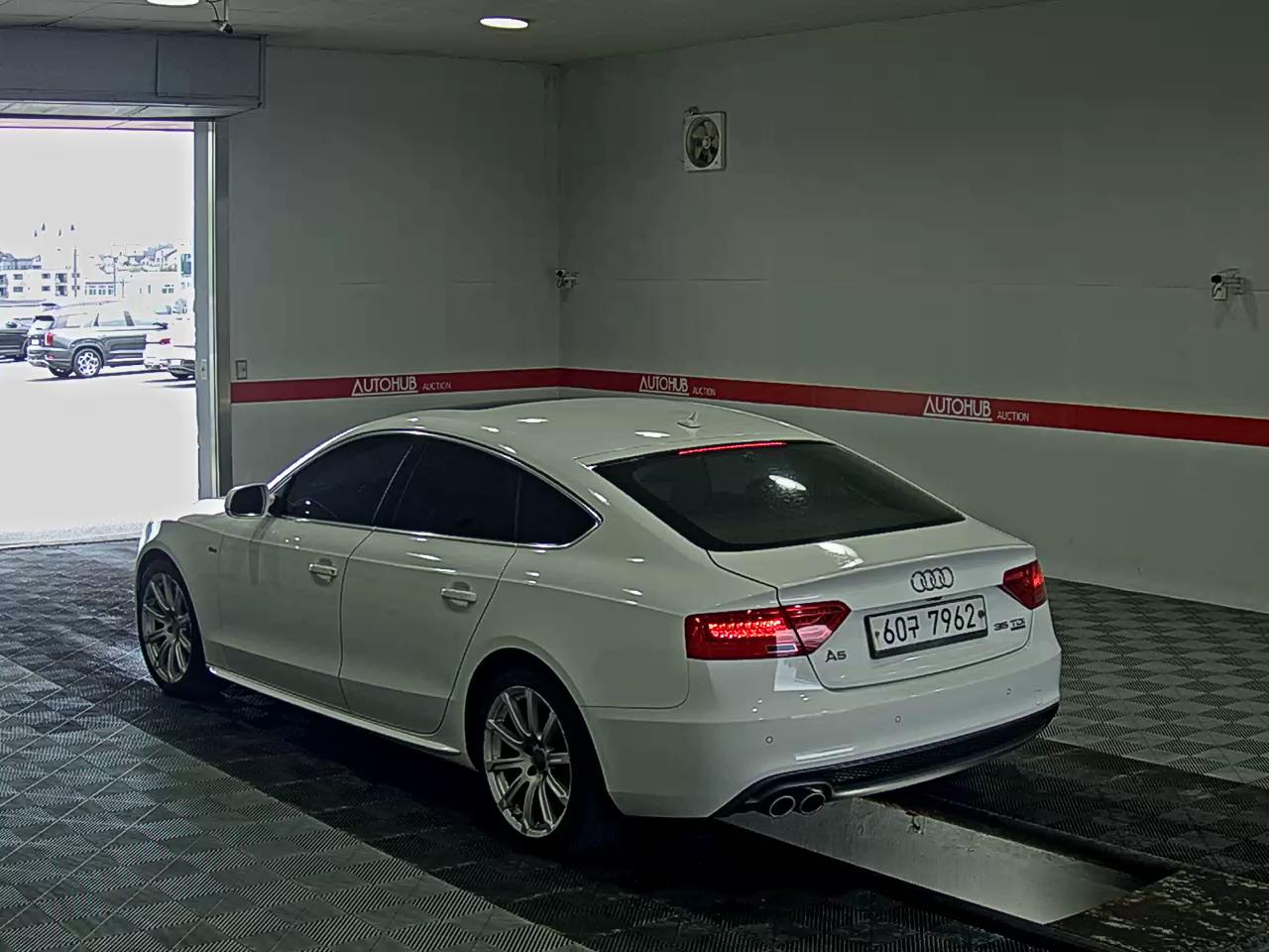 2015 - audi a5