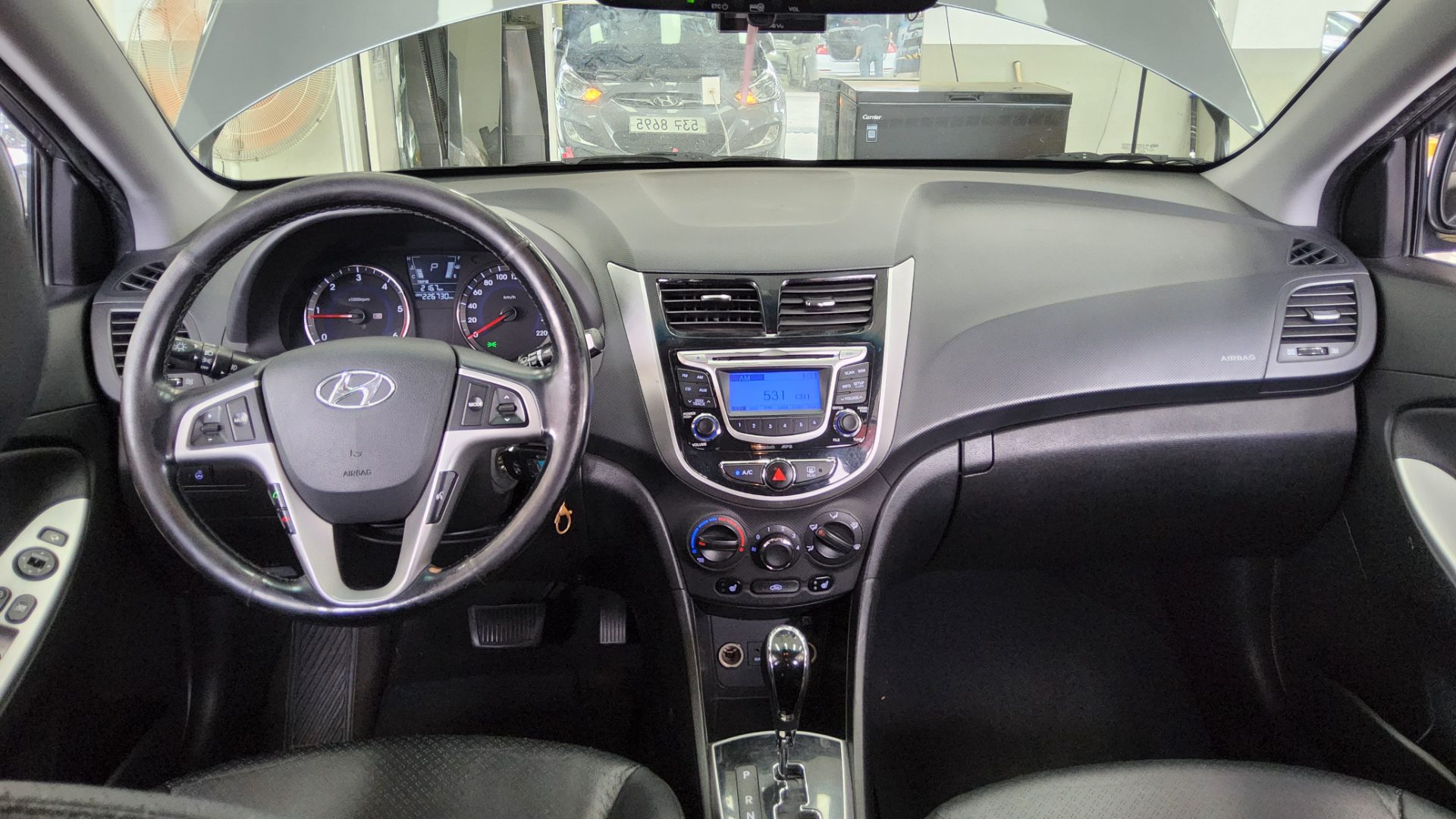 2015 - hyundai accent