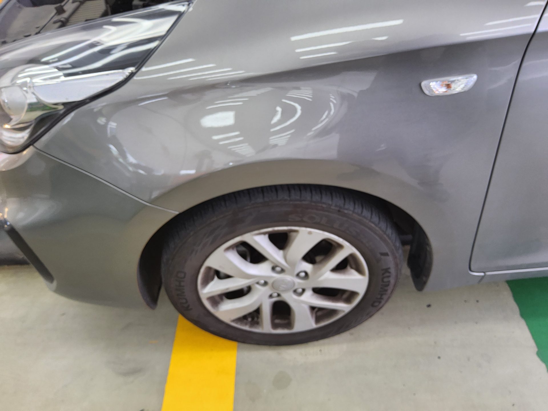 2018 - kia carens