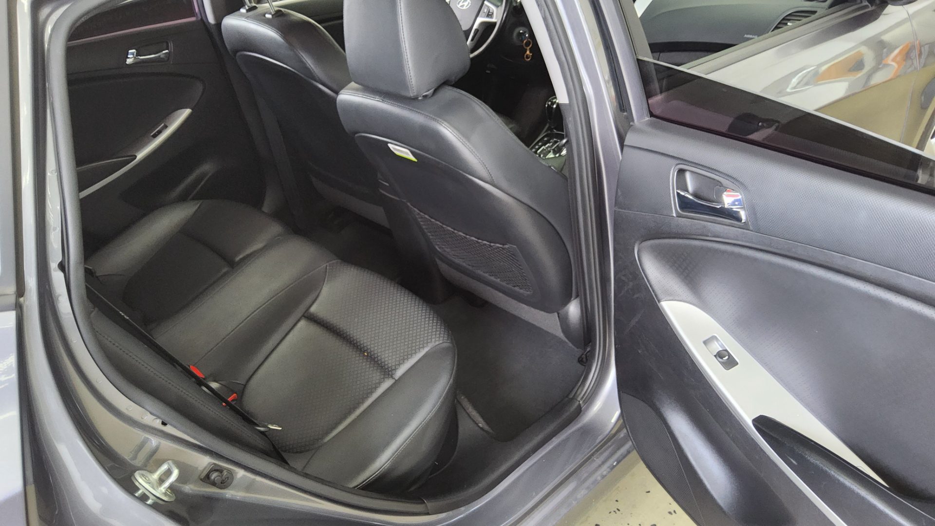 2015 - hyundai accent