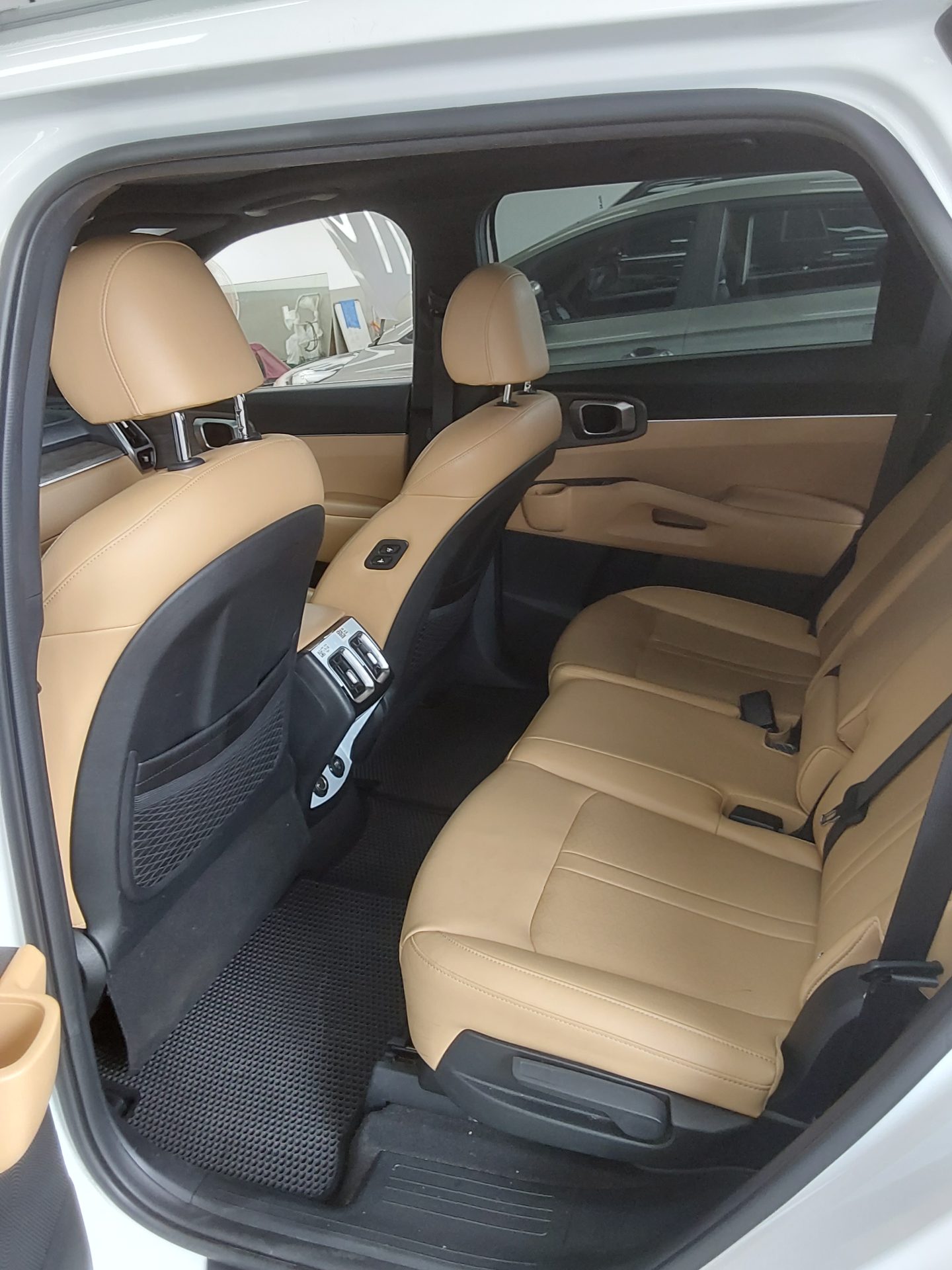 2022 - kia sorento