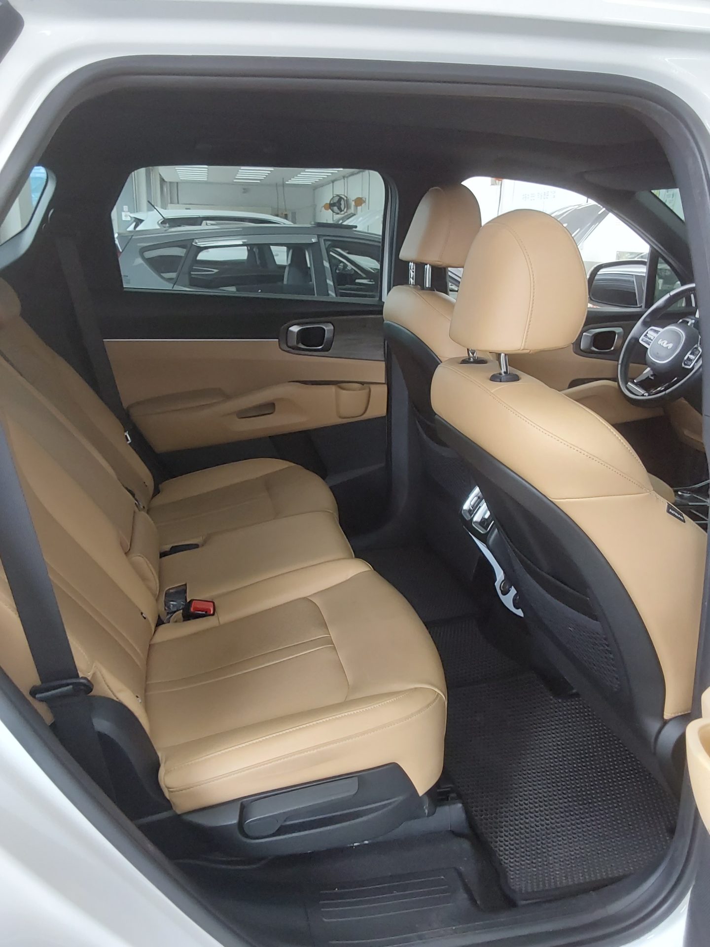 2022 - kia sorento